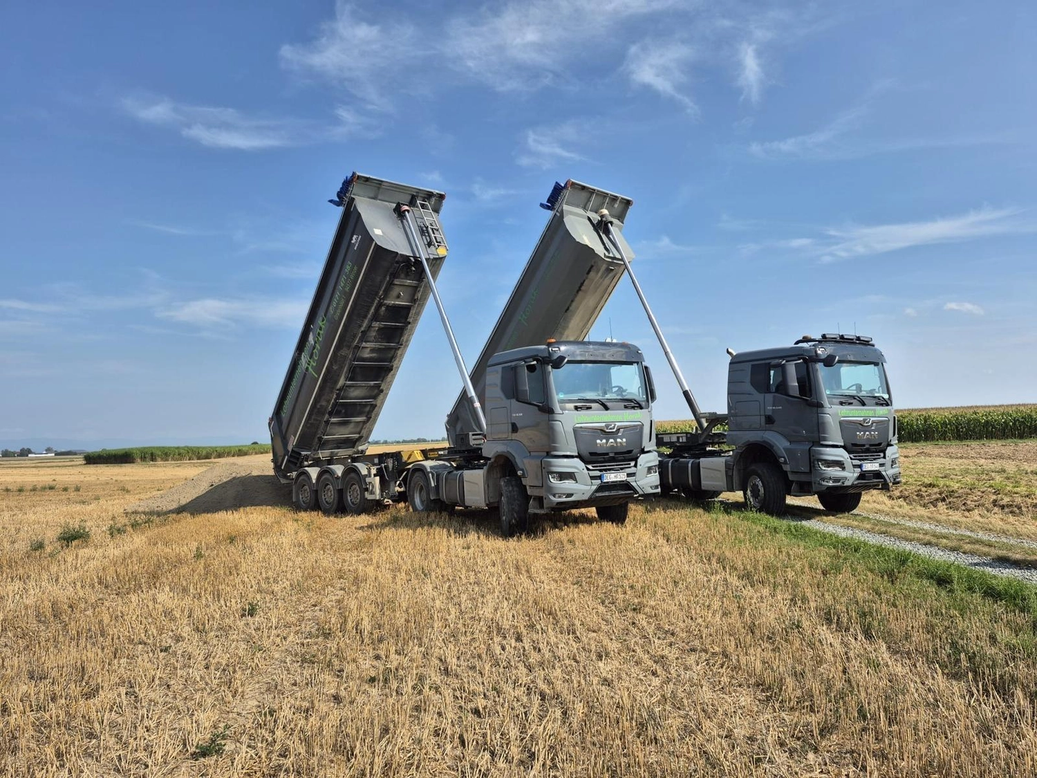 Lohnunternehmen Horak - Forst & Landwirtschaftliches - LKW Transporte