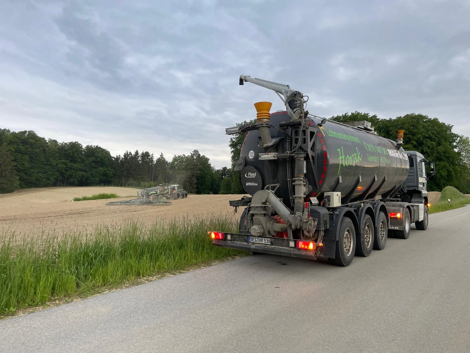 Lohnunternehmen Horak - Forst & Landwirtschaftliches - landwirtschaftliche Fahrzeuge
