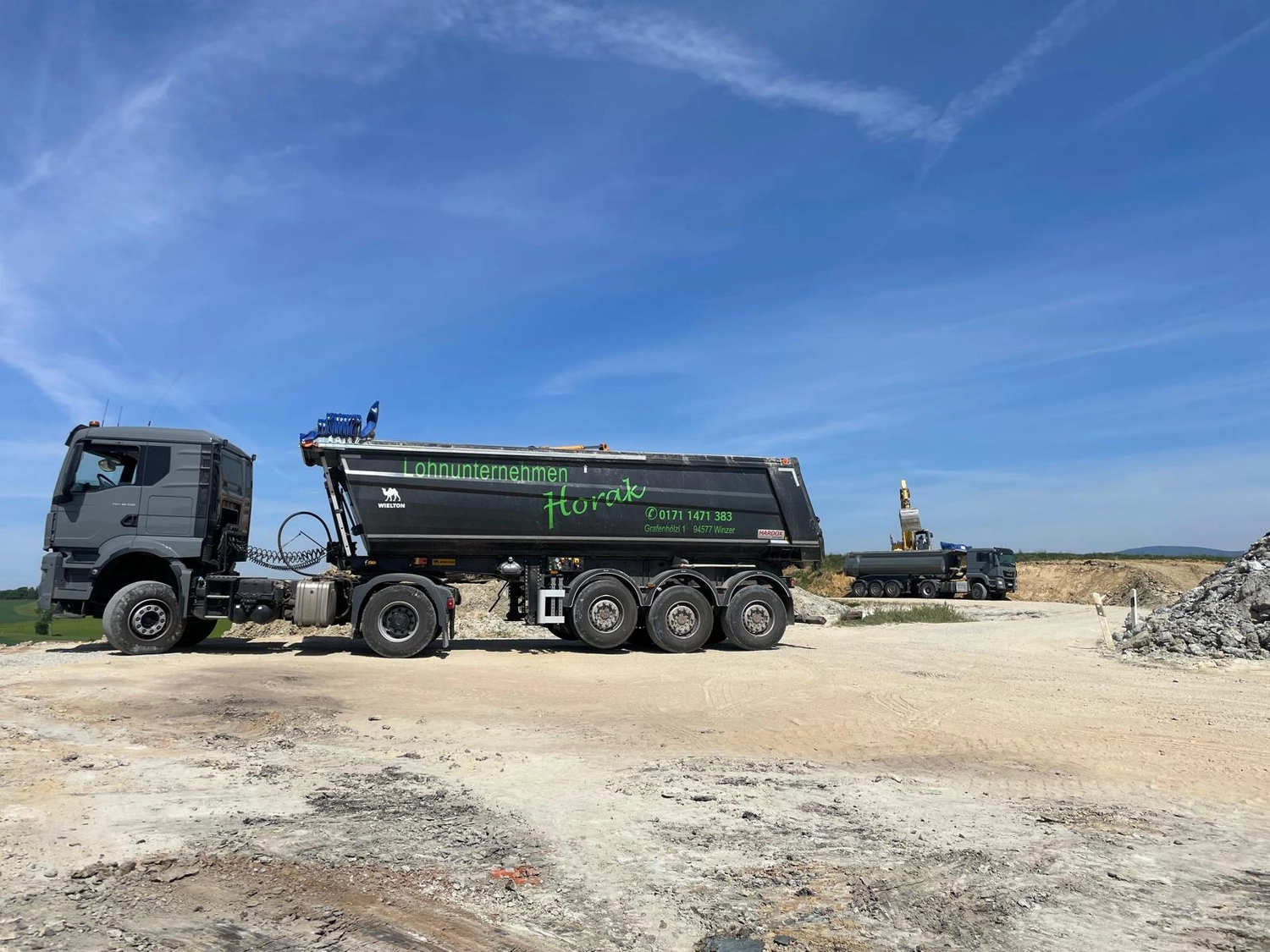 Lohnunternehmen Horak - Forst & Landwirtschaftliches - LKW